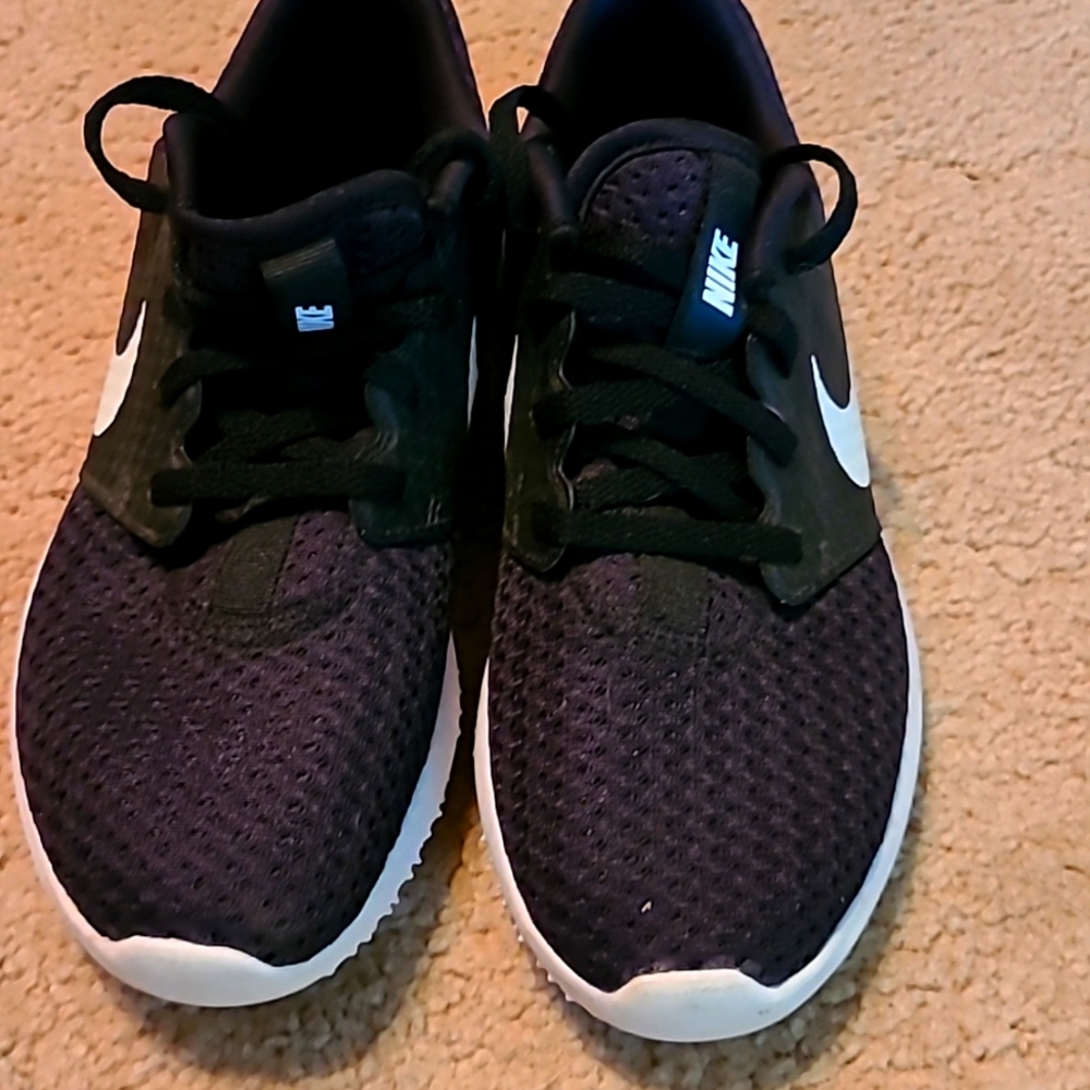 Boys golf shoes
